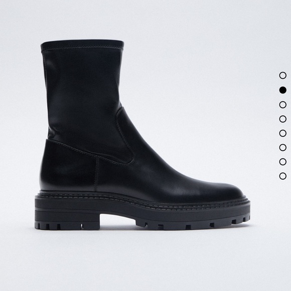 Zara heeled lug sole ankle boots - Picture 2 of 9